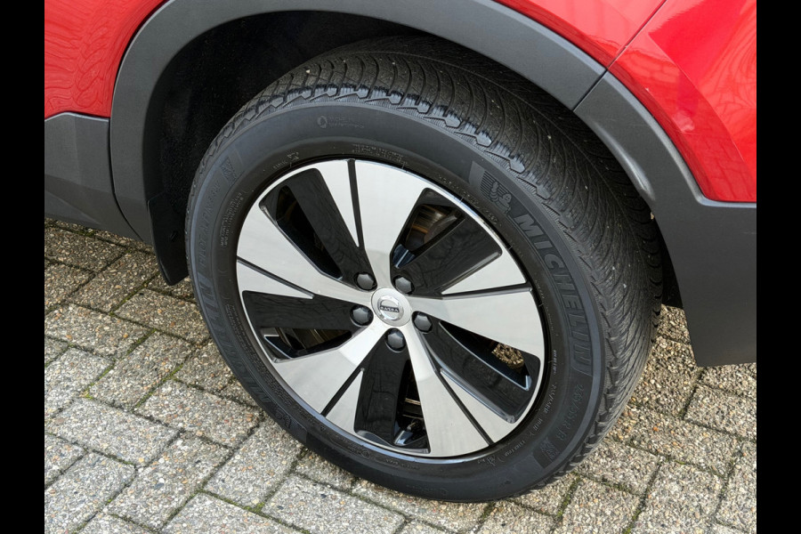 Volvo XC40 1.5 T4 Recharge | Navi | Cruise |Camera | Clima | 18"Lichtmetaal.