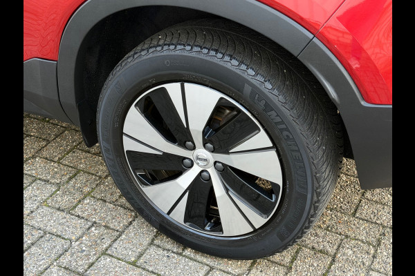 Volvo XC40 1.5 T4 Recharge | Navi | Cruise |Camera | Clima | 18"Lichtmetaal.