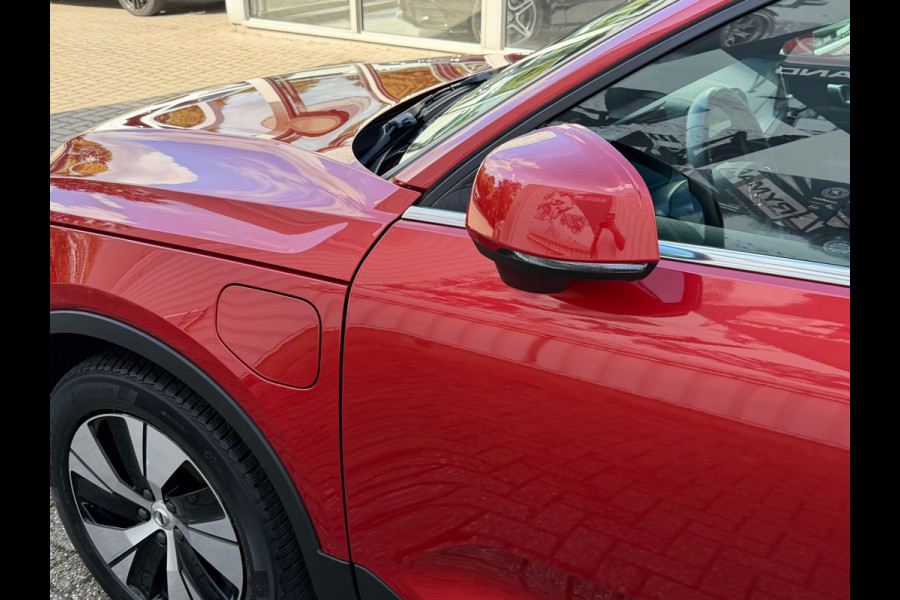 Volvo XC40 1.5 T4 Recharge | Navi | Cruise |Camera | Clima | 18"Lichtmetaal.