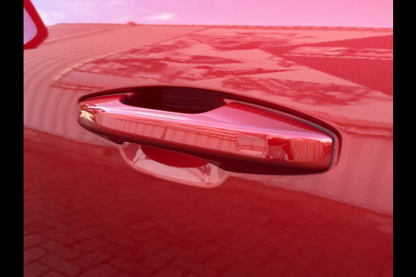 Volvo XC40 1.5 T4 Recharge | Navi | Cruise |Camera | Clima | 18"Lichtmetaal.