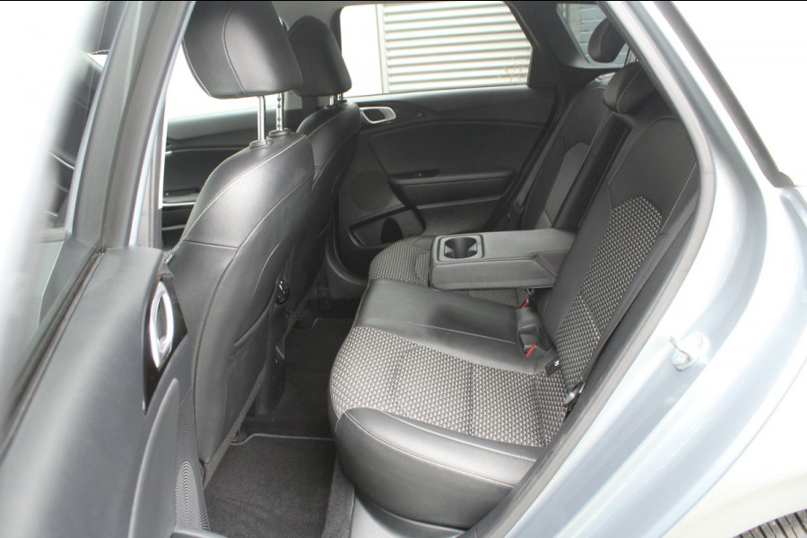 Kia Ceed Sportswagon 1.5 T-GDi 140pk DynamicPlusLine Trekhaak NL-Auto NAP