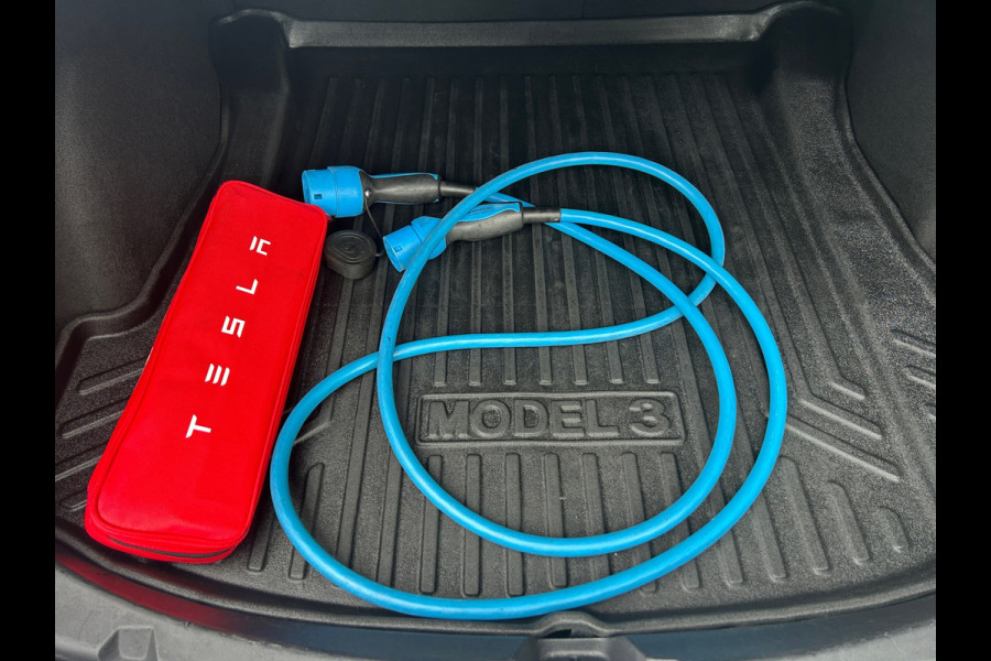 Tesla Model 3 Standard RWD Plus 60 kWh 83,4% SOH 19INCH Rijklaarprijs!