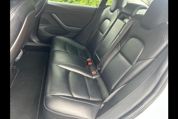 Tesla Model 3 Standard RWD Plus 60 kWh 83,4% SOH 19INCH Rijklaarprijs!