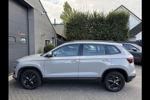 Škoda Karoq 2.0 TDI DSG | Navigatie | Camera | DAB | Lichtmetalen Velgen | Trekhaak |