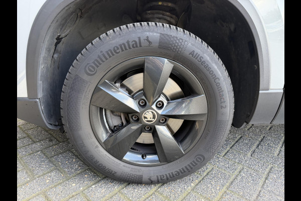 Škoda Karoq 2.0 TDI DSG | Navigatie | Camera | DAB | Lichtmetalen Velgen | Trekhaak |