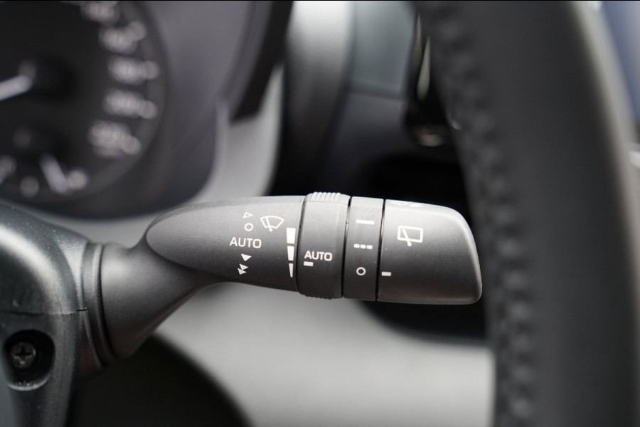 Mazda 2 Hybrid 1.5 Centre-line|Prijs rijklaar incl 12 mnd garantie|Stoelverwarming Clima Camera ACC