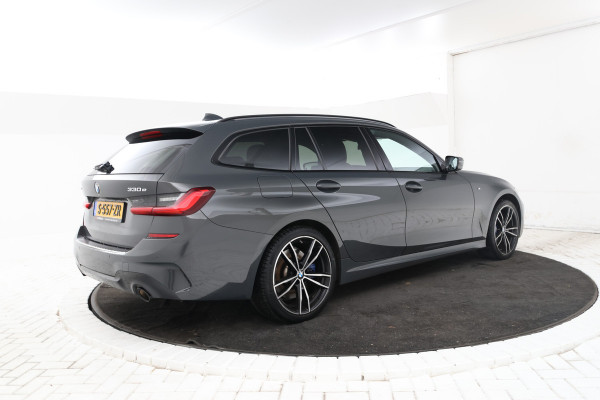 BMW 3 Serie Touring 330e xDrive High Executive Panorama, M-Pakket, Trekhaak!