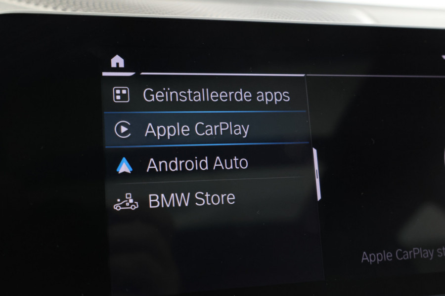 BMW 3 Serie Touring 330e xDrive High Executive Panorama, M-Pakket, Trekhaak!