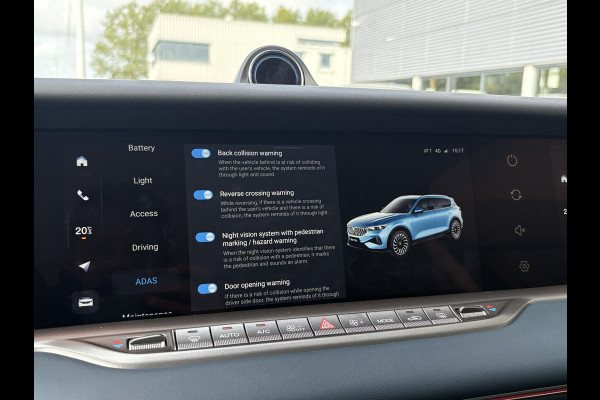 VOYAH Free Flagship 4WD 106 kWh | Panoramadak | Dynaudio Hi-FI | 360° Camera | Luchtvering | Adaptieve Cruise Control | Dodehoekassistent | Elektrisch Verstelbare Stoelen + Massage | Stoelverwarming | Stoelventilatie | Sfeerverlichting |