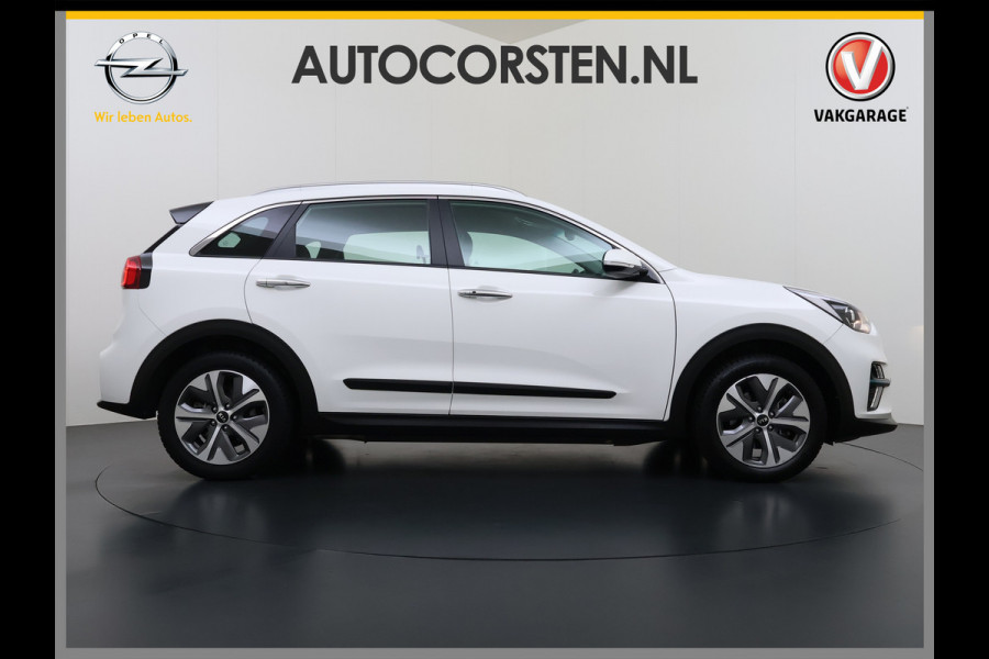 Kia e-Niro DynamicLine 64kWh 204PK Warmtepomp SOH 98% Camera Adap.Cruise Stoel+Stuurverwarming Navi Ecc Apple Carplay Android Auto Pdc Isofix Lane Assist VESS Regen-Lichtsensor 1e Eigenaar Origineel Nederlandse Auto