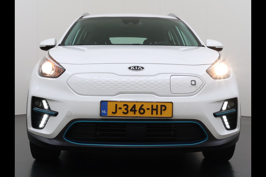 Kia e-Niro DynamicLine 64kWh 204PK Warmtepomp SOH 98% Camera Adap.Cruise Stoel+Stuurverwarming Navi Ecc Apple Carplay Android Auto Pdc Isofix Lane Assist VESS Regen-Lichtsensor 1e Eigenaar Origineel Nederlandse Auto
