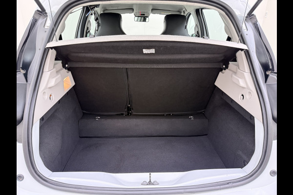 Renault ZOE 52kWh SOH 90% Incl. Accu Warmtepomp Stuur+Stoelverwarming Navi Keyless Apple Carplay/Android Auto Cruise Control Pdc R110 Life Regen-Lichtsensor Lane Assist Lmv 16" Led Isofix Facelift