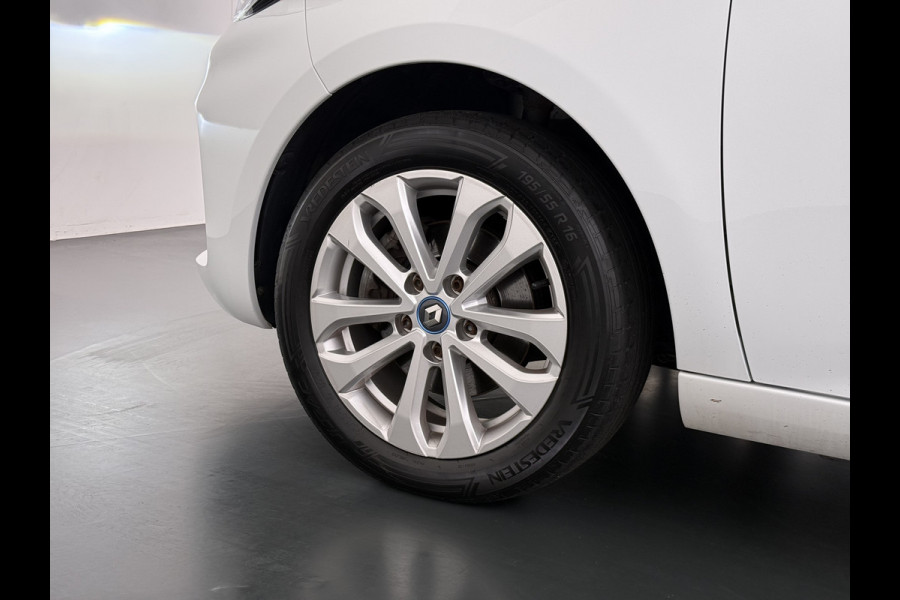 Renault ZOE 52kWh SOH 90% Incl. Accu Warmtepomp Stuur+Stoelverwarming Navi Keyless Apple Carplay/Android Auto Cruise Control Pdc R110 Life Regen-Lichtsensor Lane Assist Lmv 16" Led Isofix Facelift