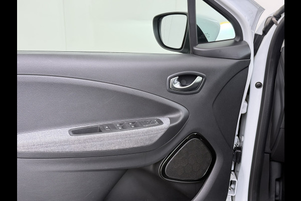 Renault ZOE 52kWh SOH 90% Incl. Accu Warmtepomp Stuur+Stoelverwarming Navi Keyless Apple Carplay/Android Auto Cruise Control Pdc R110 Life Regen-Lichtsensor Lane Assist Lmv 16" Led Isofix Facelift
