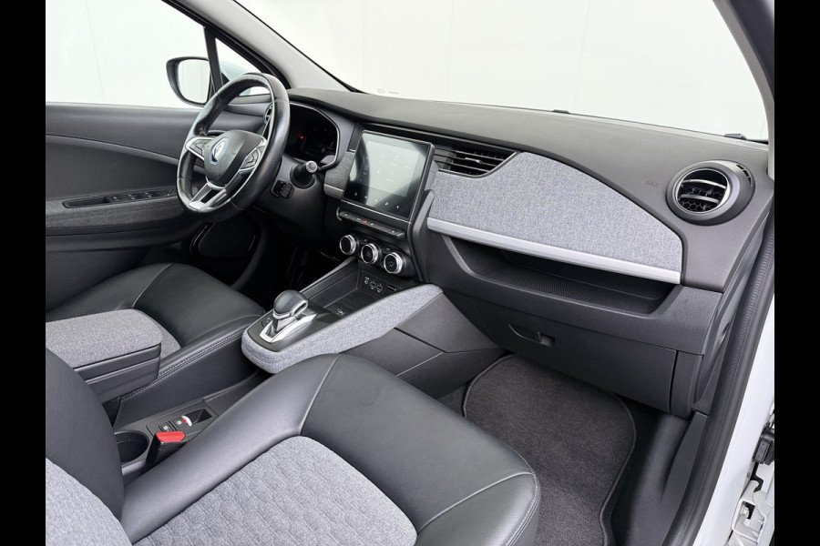 Renault ZOE 52kWh SOH 90% Incl. Accu Warmtepomp Stuur+Stoelverwarming Navi Keyless Apple Carplay/Android Auto Cruise Control Pdc R110 Life Regen-Lichtsensor Lane Assist Lmv 16" Led Isofix Facelift