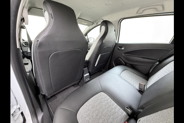 Renault ZOE 52kWh SOH 90% Incl. Accu Warmtepomp Stuur+Stoelverwarming Navi Keyless Apple Carplay/Android Auto Cruise Control Pdc R110 Life Regen-Lichtsensor Lane Assist Lmv 16" Led Isofix Facelift