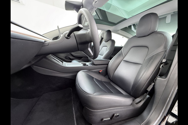 Tesla Model 3 RWD 60kWh Warmtepomp LFP-Accu SOH 91% Traffic Aware Cruise Control+Autom.Sturen Camera's Navi Ecc Stoel+Stuurverwarming Elek.Ach Lmv 19" AMD Ryzen™ Elek.Stoelen+Memory Isofix Regen-Lichtsensor 1e Eigenaar Origineel Nederlandse Auto