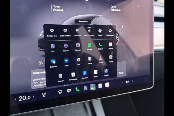 Tesla Model 3 RWD 60kWh Warmtepomp LFP-Accu SOH 91% Traffic Aware Cruise Control+Autom.Sturen Camera's Navi Ecc Stoel+Stuurverwarming Elek.Ach Lmv 19" AMD Ryzen™ Elek.Stoelen+Memory Isofix Regen-Lichtsensor 1e Eigenaar Origineel Nederlandse Auto