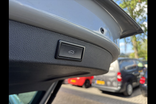 Škoda Kodiaq 1.5 TSI Sportline Business 7p. | Trekhaak | Pano | Sfeerverlichting | Apple Carplay | Stoelverwarming