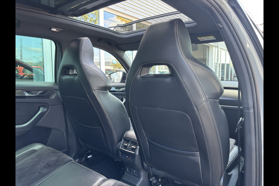 Škoda Kodiaq 1.5 TSI Sportline Business 7p. | Trekhaak | Pano | Sfeerverlichting | Apple Carplay | Stoelverwarming