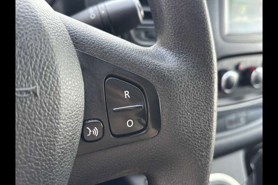 Renault Trafic 2.0 dCi 145 T29 L2H1 DC Comfort | Dubbel Cabine | Automaat | Trekhaak | Achterruitrij Camera