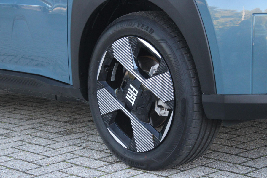 Fiat Grande Panda LA PRIMA 11 kW 44 kWh | WINTER PACK: (VERWARMBARE VOORSTOELEN, VERWARMBAAR STUURWIEL, VERWARMBARE VOORRUIT) | 17" LICHTMETALEN VELGEN "GLOSSY BLACK" | ELEKTRISCH INKLAPBARE BUITENSPIEGELS | MIDDENARMSTEUN VOOR | NAVIGATIE | DRAADLOZE TELEFOONLADER | ACHTERUITRIJ CAMERA MET DYNAMISCHE HULPLIJNEN | REGENSENSOR | CLIMATE CONTROL | DAB+ RADIO | DRAADLOZE APPLE CARPLAY/ANDROID AUTO |