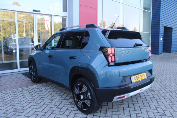 Fiat Grande Panda LA PRIMA 11 kW 44 kWh | WINTER PACK: (VERWARMBARE VOORSTOELEN, VERWARMBAAR STUURWIEL, VERWARMBARE VOORRUIT) | 17" LICHTMETALEN VELGEN "GLOSSY BLACK" | ELEKTRISCH INKLAPBARE BUITENSPIEGELS | MIDDENARMSTEUN VOOR | NAVIGATIE | DRAADLOZE TELEFOONLADER | ACHTERUITRIJ CAMERA MET DYNAMISCHE HULPLIJNEN | REGENSENSOR | CLIMATE CONTROL | DAB+ RADIO | DRAADLOZE APPLE CARPLAY/ANDROID AUTO |