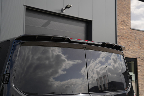 Ford E-Transit Custom 340 L2H1 Limited 71 kWh 218pk - ACC - Navi - Stoel/Stuurverwarming - 360 Camera - Blindspot - Rijklaar