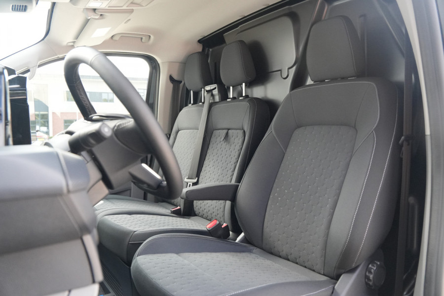 Ford E-Transit Custom 340 L2H1 Limited 71 kWh 218pk - ACC - Navi - Stoel/Stuurverwarming - 360 Camera - Blindspot - Rijklaar