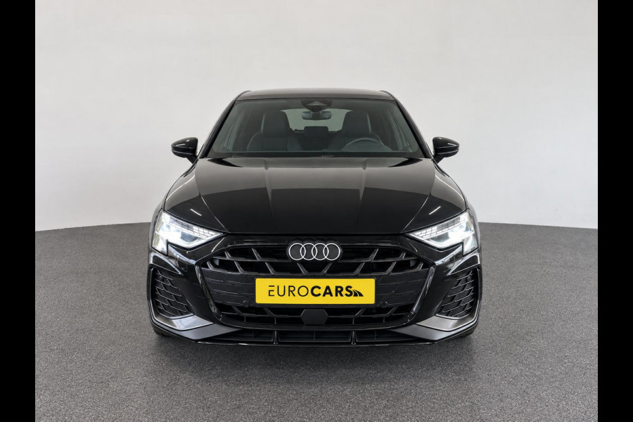 Audi A3 Sportback 40 TFSI e 204pk Automaat S-Line edition Comfort pakket Plus Lichtmetalen Velgen 18" Matrix Led Parkeer sensoren Camera Cruise Control Adaptive Navigatie Apple Carplay/Android Auto