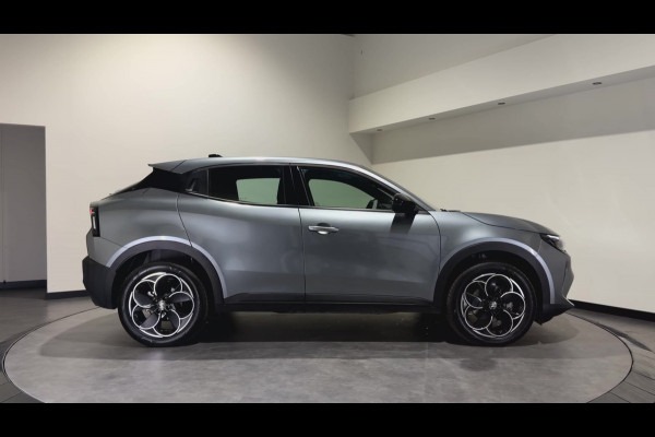 Alfa Romeo junior Elettrica 54 kWh | Warmtepomp | ACC met stop & go | Apple CarPlay - Android Auto