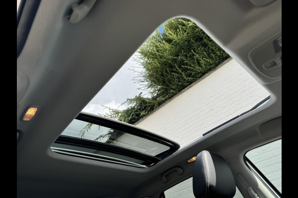 Suzuki Vitara 1.4 Boosterjet Style Smart Hybrid Trekhaak Panorama dak Camera+pdc Dealer onderhouden