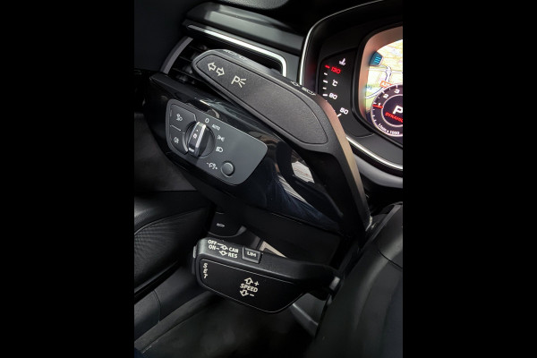 Audi A5 CABRIOLET 40 TFSI 3X S-LINE RS-LEDER/STOELMASSAGE/CAM/DAB/CARPLAY/V-COCKPIT///