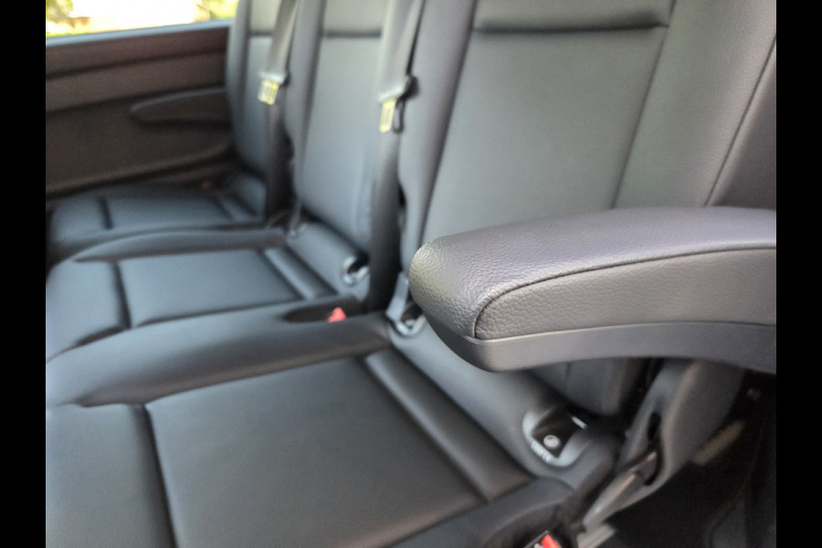 Mercedes-Benz EVITO TOURER PRO L2 8-Persoons Airco L & R Schuifdeur Command Navigatie Zwart leder