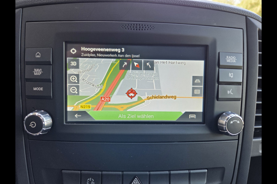 Mercedes-Benz EVITO TOURER PRO L2 8-Persoons Airco L & R Schuifdeur Command Navigatie Zwart leder