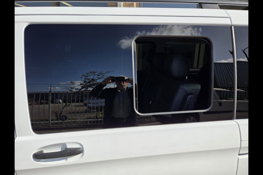 Mercedes-Benz EVITO TOURER PRO L2 8-Persoons Airco L & R Schuifdeur Command Navigatie Zwart leder