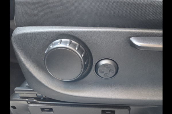 Mercedes-Benz EVITO TOURER PRO L2 8-Persoons Airco L & R Schuifdeur Command Navigatie Zwart leder