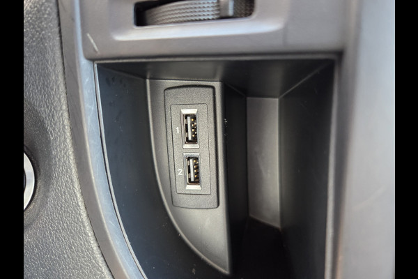 Mercedes-Benz EVITO TOURER PRO L2 8-Persoons Airco L & R Schuifdeur Command Navigatie Zwart leder