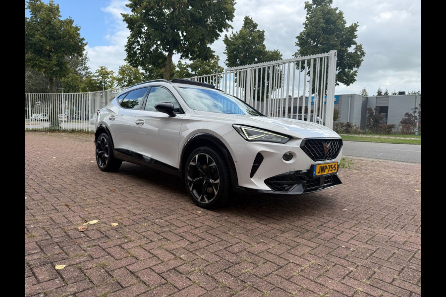 CUPRA Formentor 2.0 TSI 4DRIVE | Pano | Virtual | Carplay