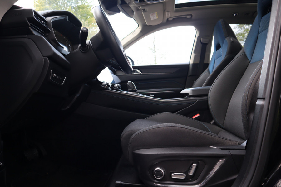 Lynk & Co 01 1.5 | Panoramadak | 360 Camera | Panoramadak | Carplay |