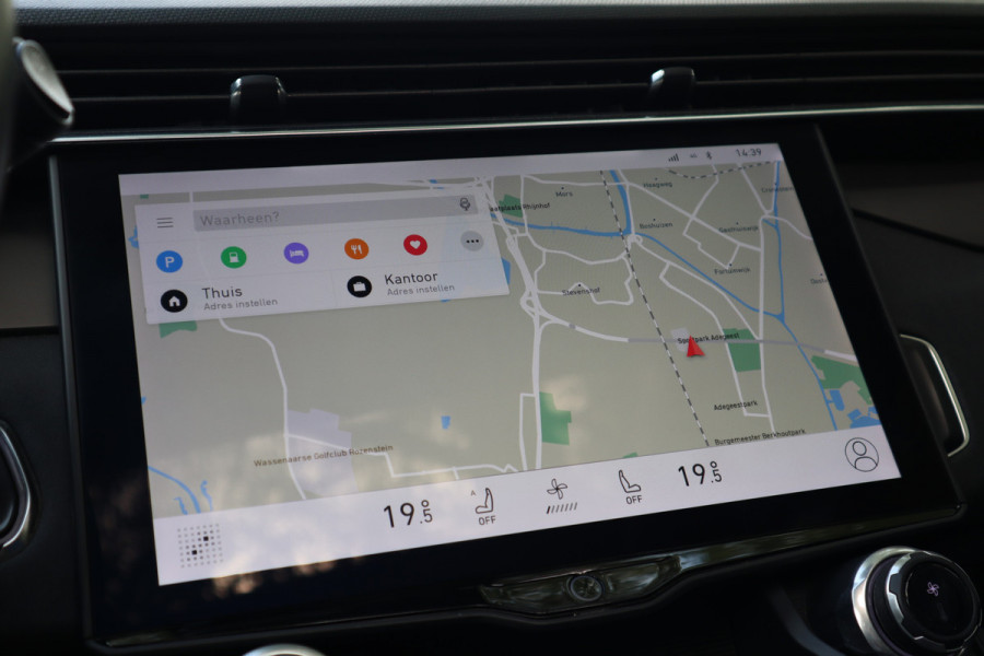 Lynk & Co 01 1.5 | Panoramadak | 360 Camera | Panoramadak | Carplay |