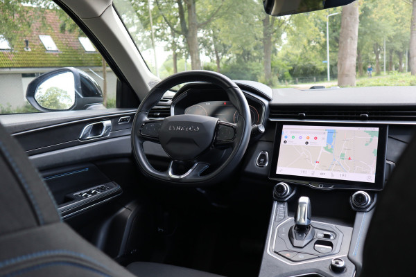 Lynk & Co 01 1.5 | Panoramadak | 360 Camera | Panoramadak | Carplay |