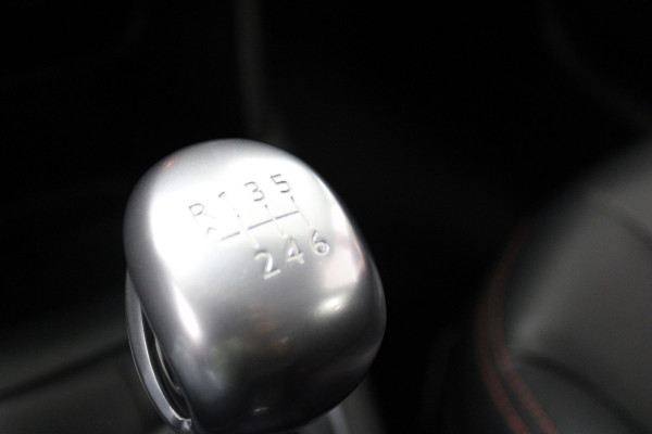Peugeot 208 1.2 PureTech GT-Line