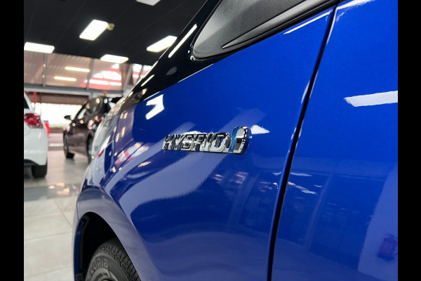 Toyota Yaris 1.5 Hybrid Bi-Tone Plus | Navi| Keyless| Cruise