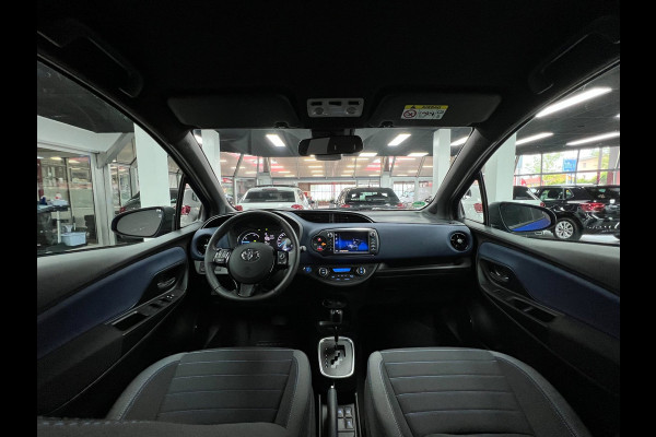 Toyota Yaris 1.5 Hybrid Bi-Tone Plus | Navi| Keyless| Cruise