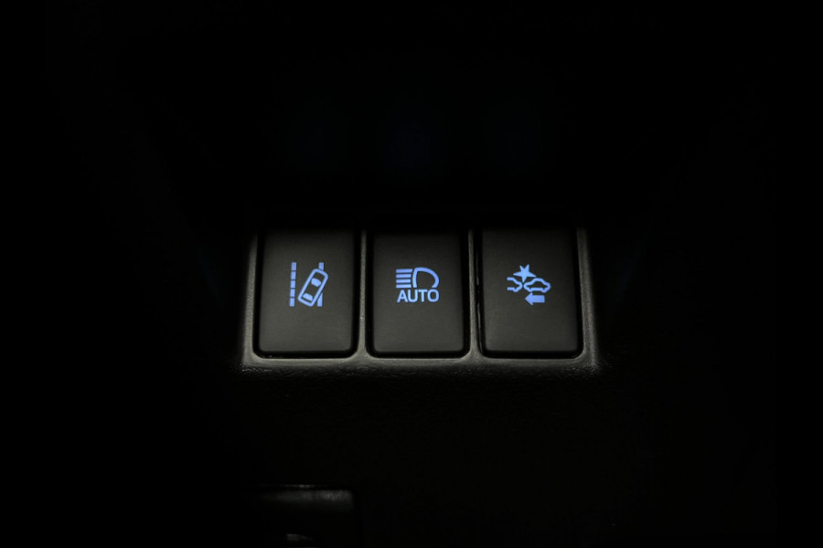Toyota Yaris 1.5 Hybrid Bi-Tone Plus | Navi| Keyless| Cruise