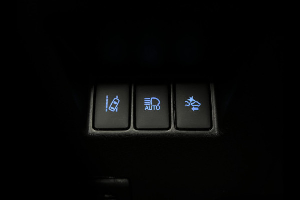 Toyota Yaris 1.5 Hybrid Bi-Tone Plus | Navi| Keyless| Cruise
