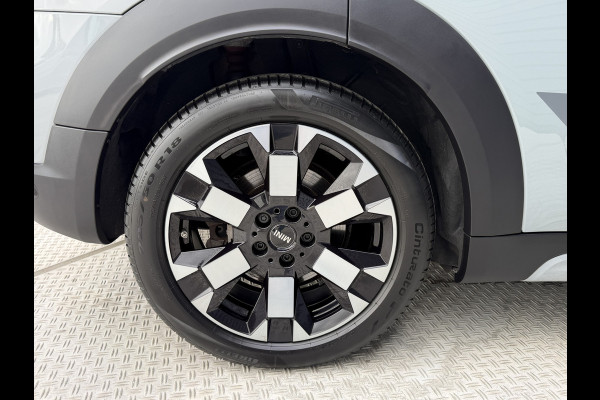MINI Countryman 1.5 Cooper S E ALL4 Untamed Edition | Head-Up | Leder | Panorama / Schuifdak | Memory Stoelen