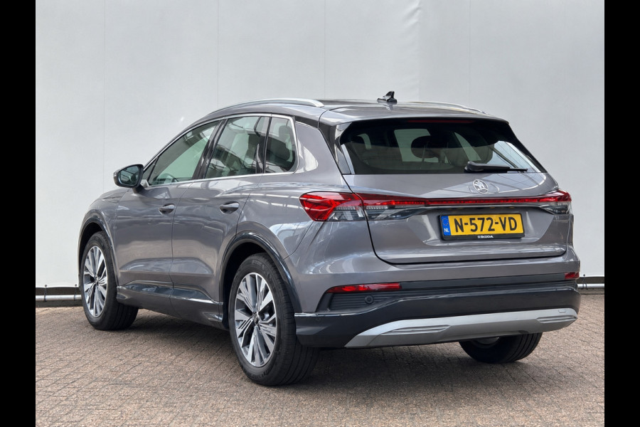 Audi Q4 e-tron 40 edition 77 kWh Soh 92% Leer Trekhaak Carplay Camera Advanced