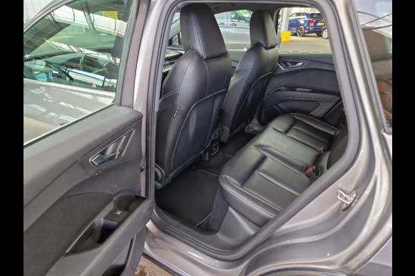 Audi Q4 e-tron 40 edition 77 kWh Soh 92% Leer Trekhaak Carplay Camera Advanced